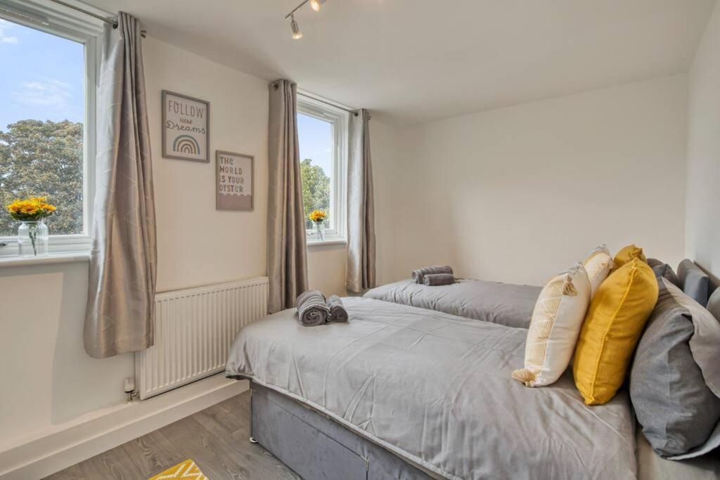 דירות לונדון Hidden Gem In Battersea W/ Free Parking מראה חיצוני תמונה