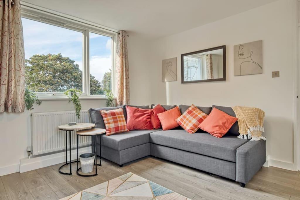 דירות לונדון Hidden Gem In Battersea W/ Free Parking מראה חיצוני תמונה