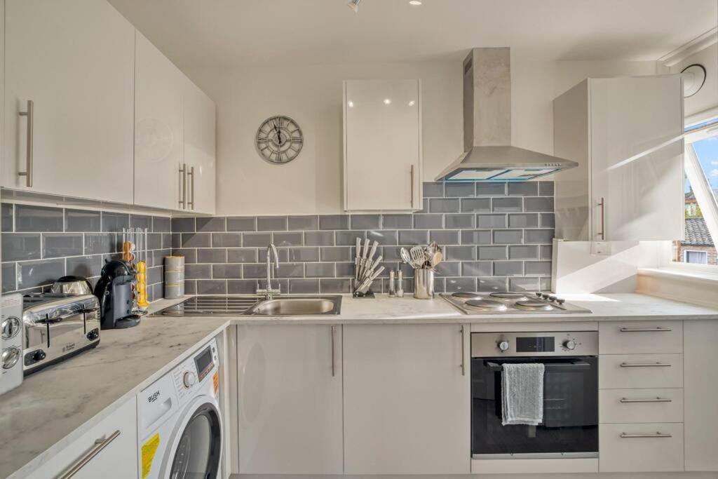 דירות לונדון Hidden Gem In Battersea W/ Free Parking מראה חיצוני תמונה